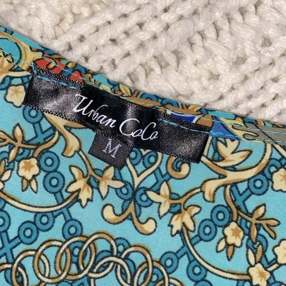 Urban Coco turquoise paisley top with tassels size medium - Picture 4 of 10